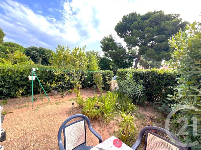 Appartement T2 à vendre - 2 pièces - 34.95 m2 - LA LONDE LES MAURES - 83 - PROVENCE-ALPES-COTE-D-AZUR - Century 21 Agence Bordenave